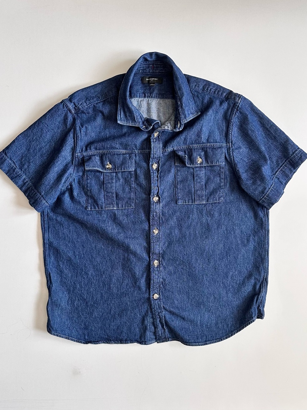 Banana Republic Denim Button Shirt Short Sleeve Shirt Women’s XL
